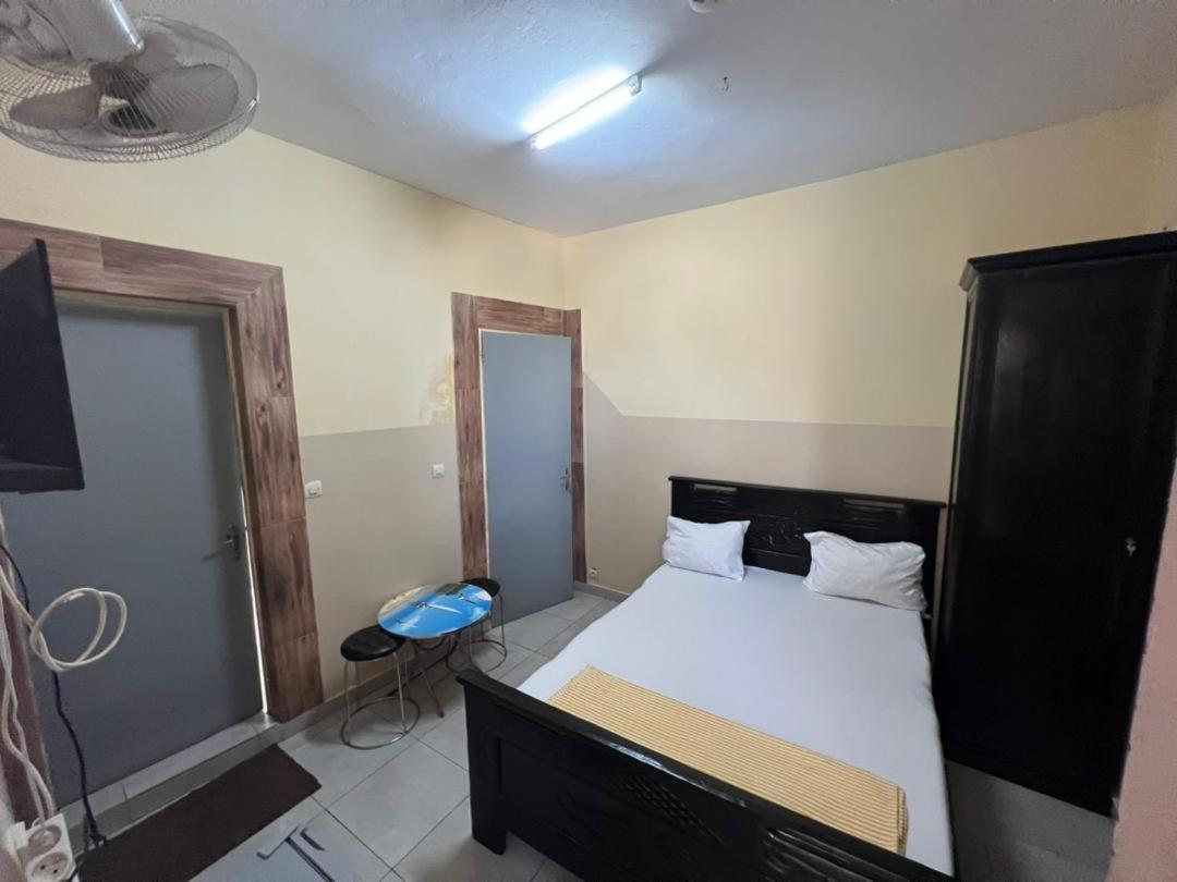 Chez Mimi Hotel Toubab Dialao Kültér fotó