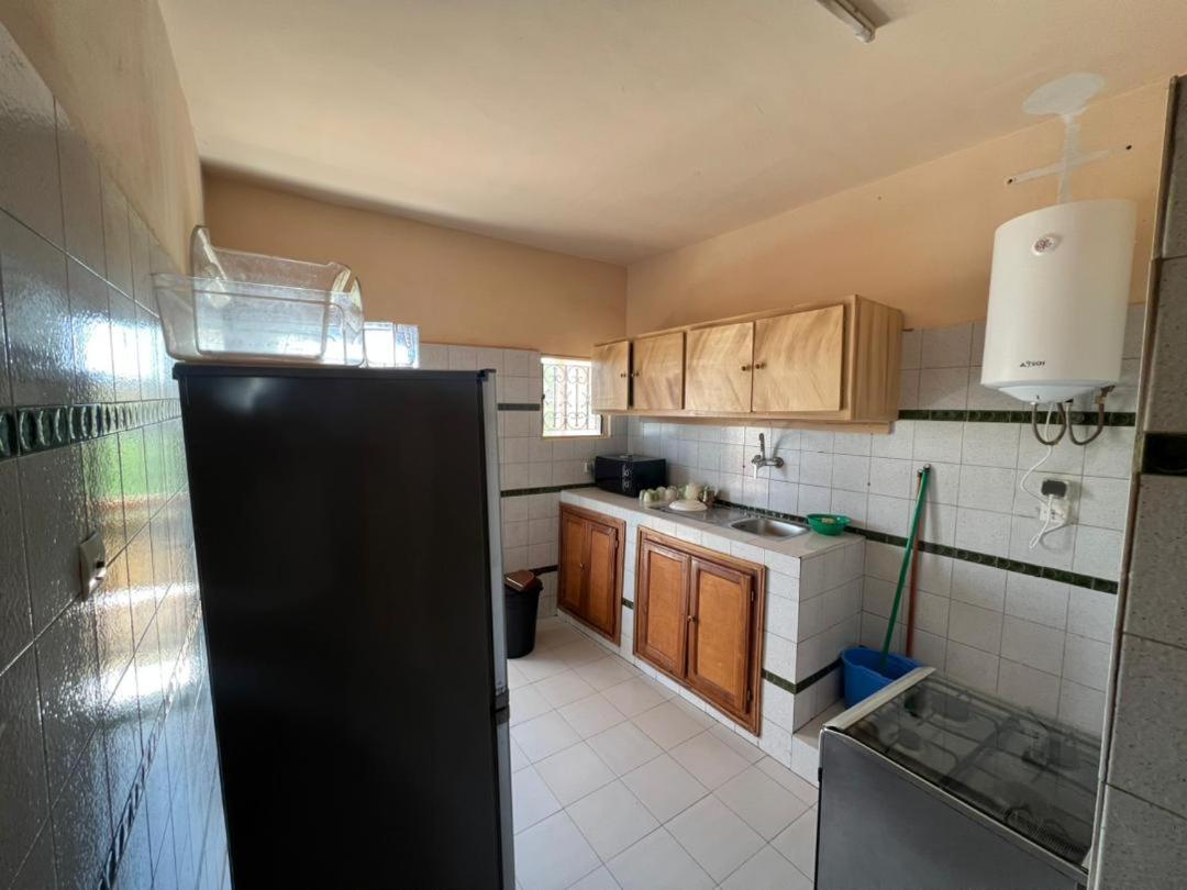 Chez Mimi Hotel Toubab Dialao Kültér fotó
