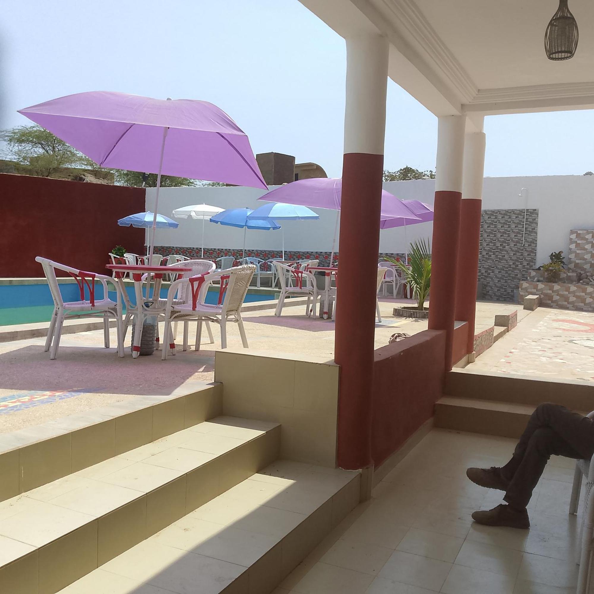 Chez Mimi Hotel Toubab Dialao Kültér fotó